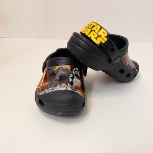 Crocs “Star Wars” Black Boy Clogs Size 8/9